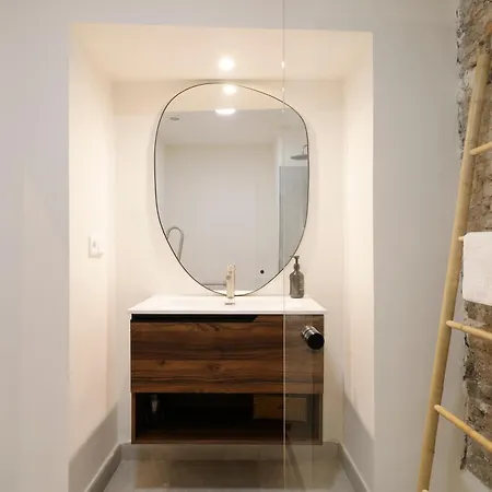 Pensión Kharooms Boutique Adults Recommended